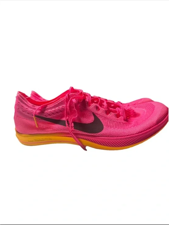 Nike men’s Fast-Run Shoe in Hot Pink with Orange Sole