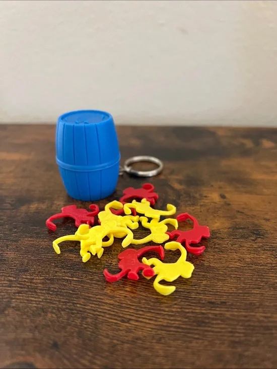 Classic Barrel of Monkeys Game Mini Travel Kids Gifting