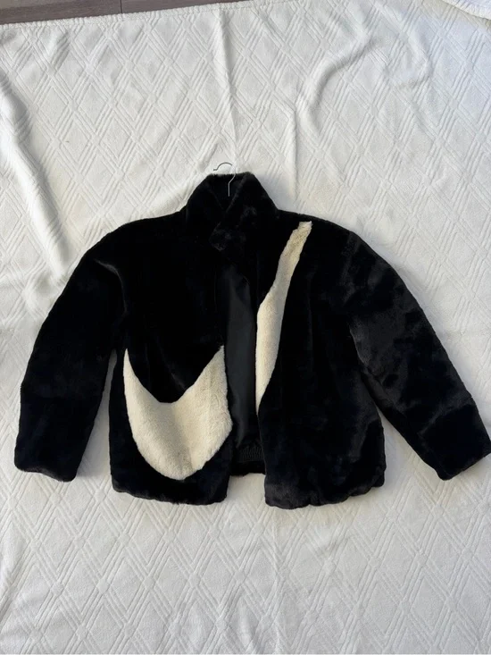 Nike Faux Fur Swoosh Jacket Black Sail Women’s Small NWOT