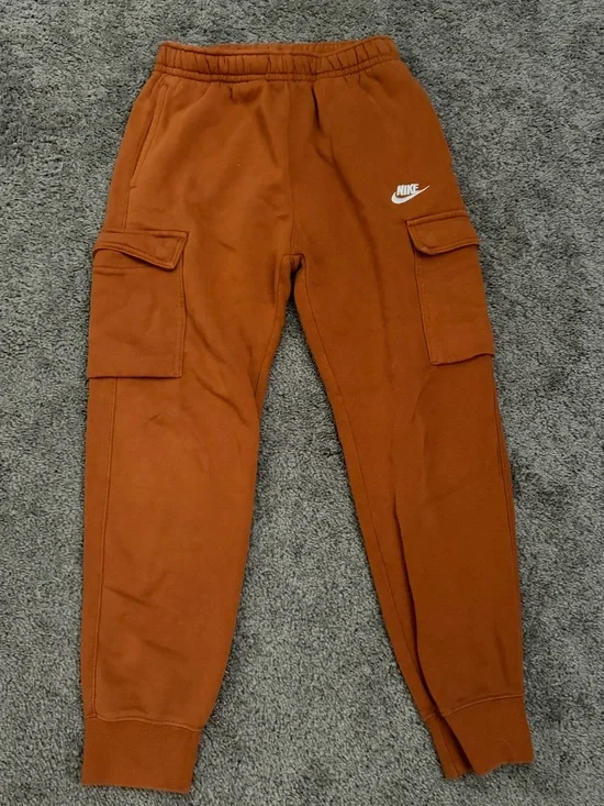 Nike Women’s Rust Cargo Jogger Pants