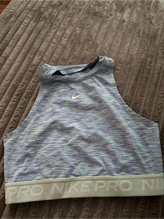 Nike Dri-FIT Heathered Mint and Lavender Short Sleeve Top
