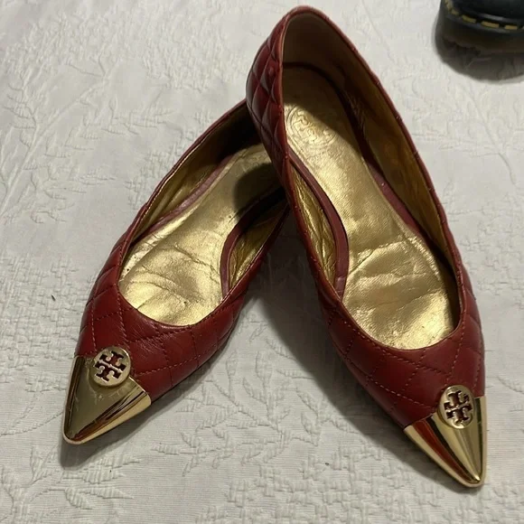 EUC Tory Burch Rust Gold Point Toe Slip On Quilted Ballet Flats Size 6