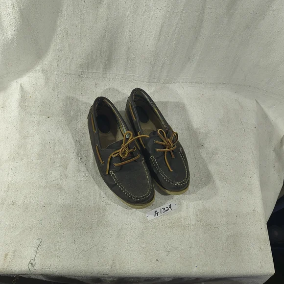 Bass Women's Size 8.5 Leather Lace Up Brown Slip Ons