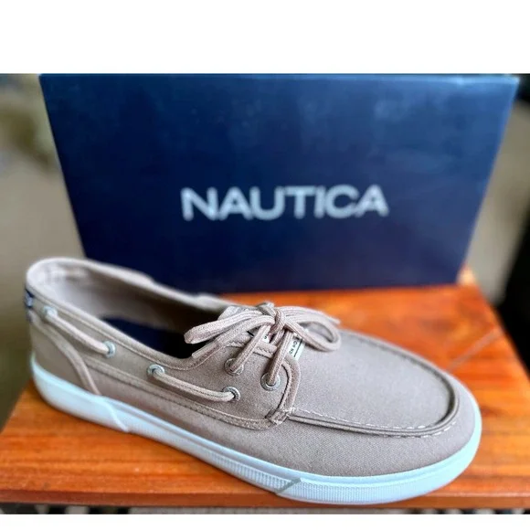 Nautica Spinnaker Twill Mens 9.5 Tan Boat Shoes Canvas Loafers NEW