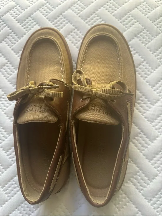 Sperry Canvas and Leather TopSiders Size 9