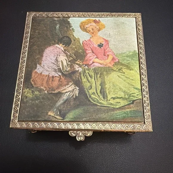 Vintage Victorian Style Sankyo Music Box Jewelry 1950s Japan 