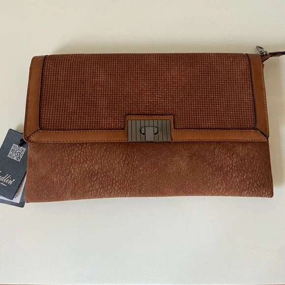 NWT  Dudlin Ladies Clutch/ Shoulder Bag Brown