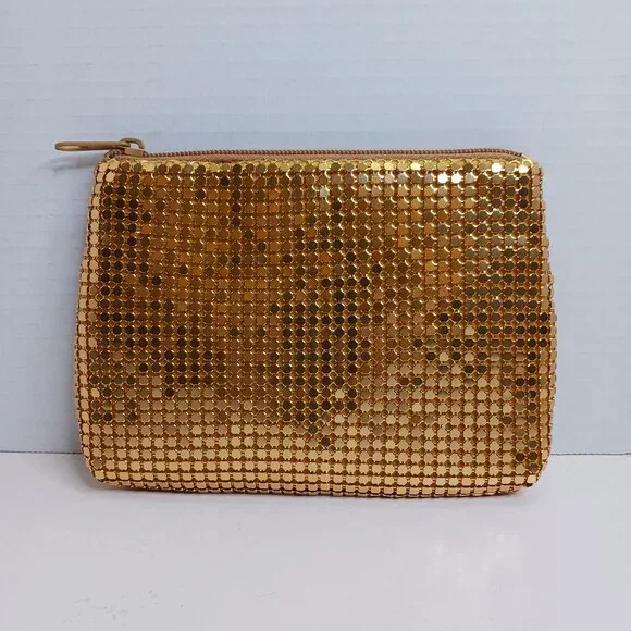 Vintage Glam Gold Mesh Clutch