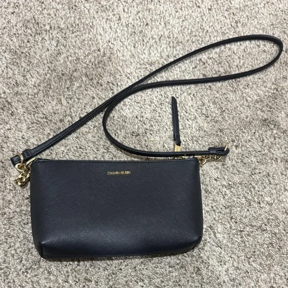 Calvin Klein Black Saffiano Crossbody Wristlet Gold Chain Bag