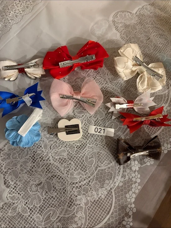 021, lHair Mini Bow  Red, Blue, Pink, Cream, Green for Labubu doll(No Doll)