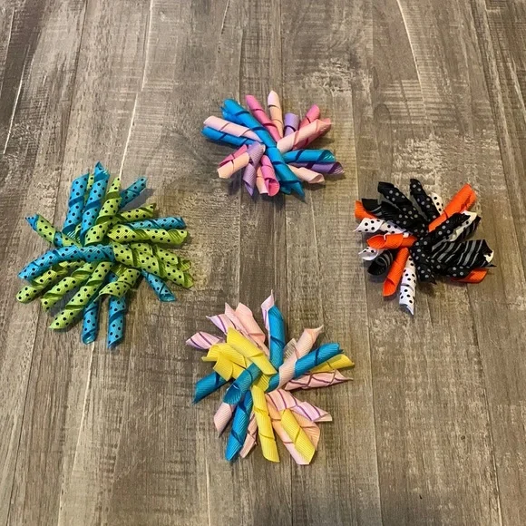 Lot‎ of 4 Korkers hair accessories.