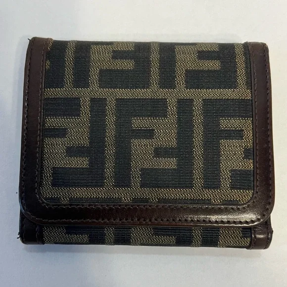 FENDI Zucca‎ Trifold compact, Wallet