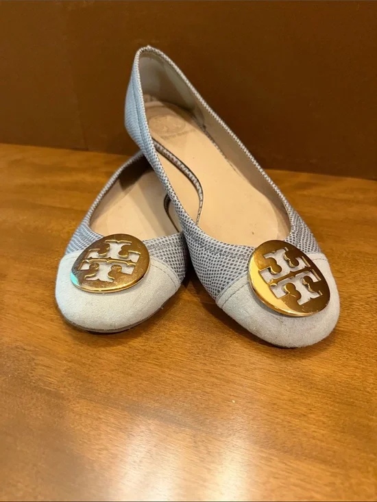 Tory Burch Pale Grey Logo Medallion Ballet Flats