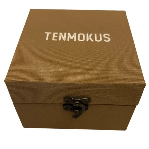 TENMOKUS Textured Jewelry Box Decorative Keepsake Display Clasp LinedTrinket Box