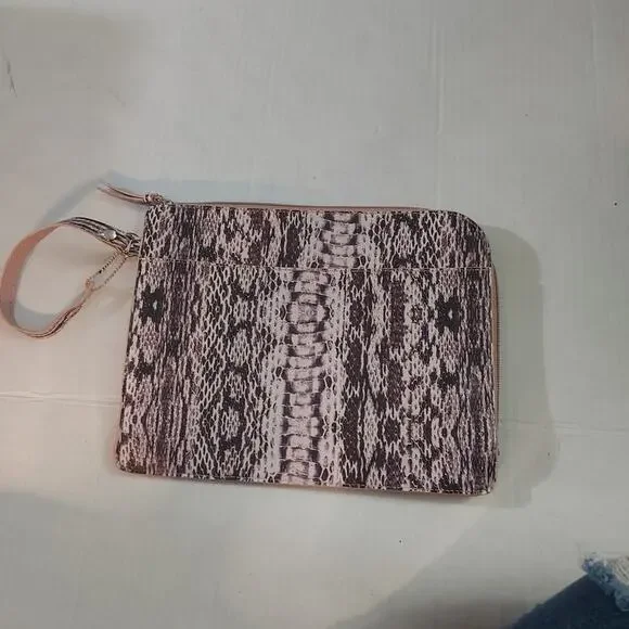 Pink Faux Crocodile Wristlet Accessory Casual Animal Print Boho Rocker Party