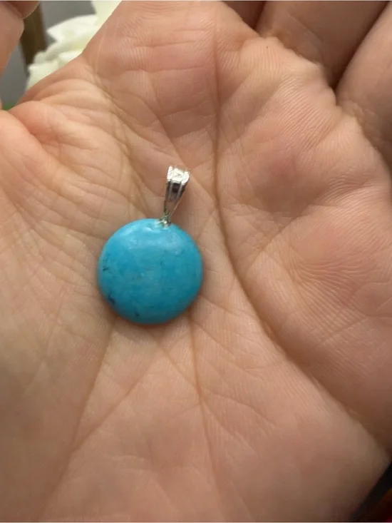 Silver tone Turquoise Blue Round Pendant