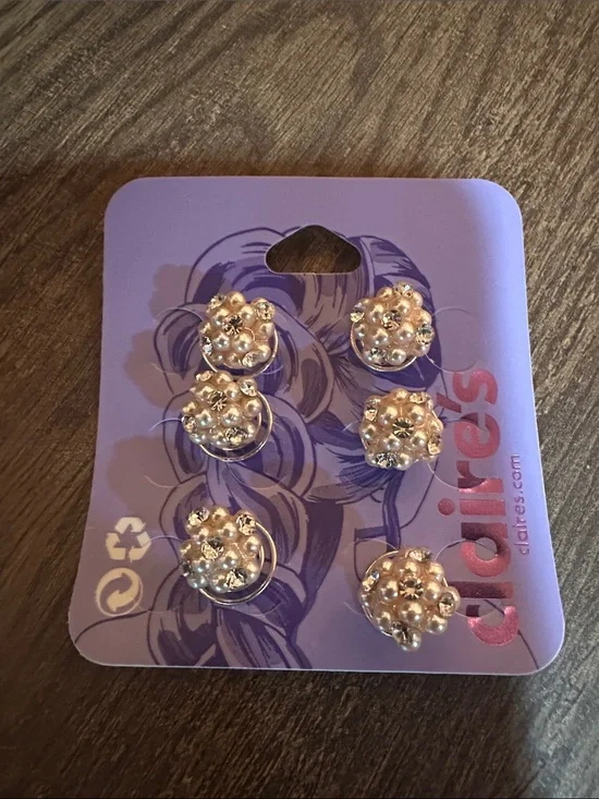 Claire's Silver Flower Cluster Rhinestone Stud Earring Set