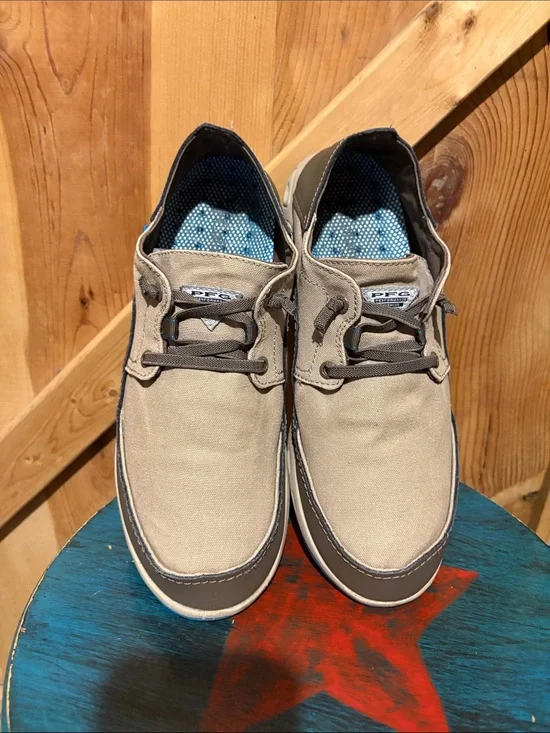 Columbia PFG Men's Tan Canvas Boat Shoes with Lace-Up Comfort