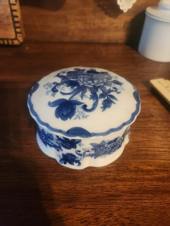 Blue Chinoiserie Trinket Box