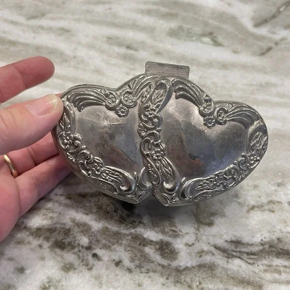 Vintage‎ Silver Plated Double Heart Ornate Trinket Jewelry Box