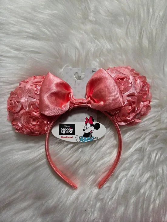 Rose Petal Design Minnie Mouse Ears