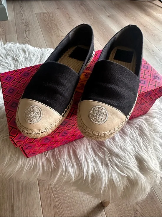 Tory Burch Color Block Espadrilles in Blk & Dulce de Leche w/Box | Size 5