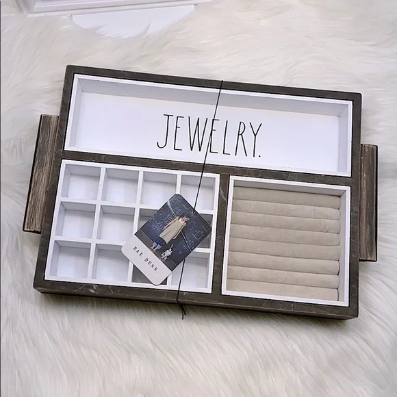 🆕✨ HTF - RAE DUNN ✖️ Nice Jewelry Tray! Use to Store or Display Your Jewelry!