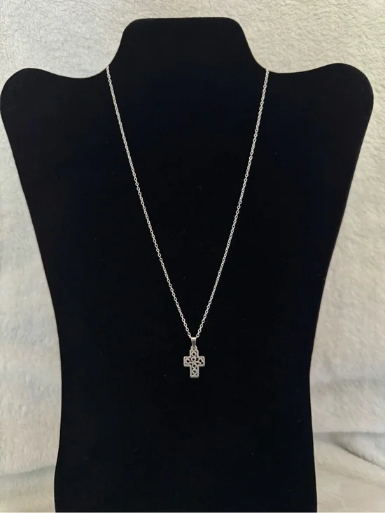 Sterling Silver Celtic Cross Pendant Necklace - Silver