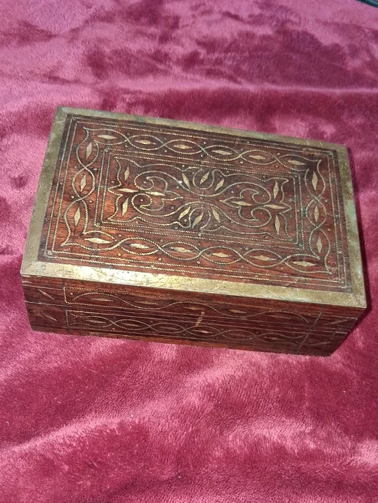 Vintage Hand-Carved Wooden Jewelry Box in Brown with Gold Trim And Brass Inlays