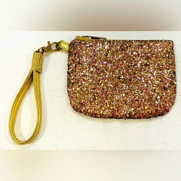 NWOT Pink and Gold Glittered Wristlet