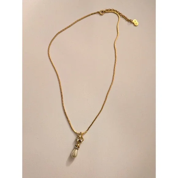 Christian Dior Vintage Gold Plated Faux Pearl Crystal Teardrop Pendant Necklace