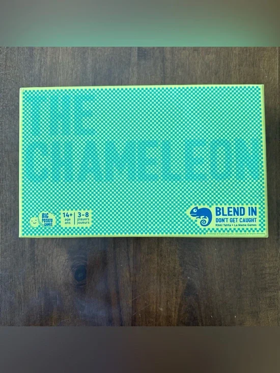 The Chameleon Board Game super-social whodunit game 3-8 players 14+ ages