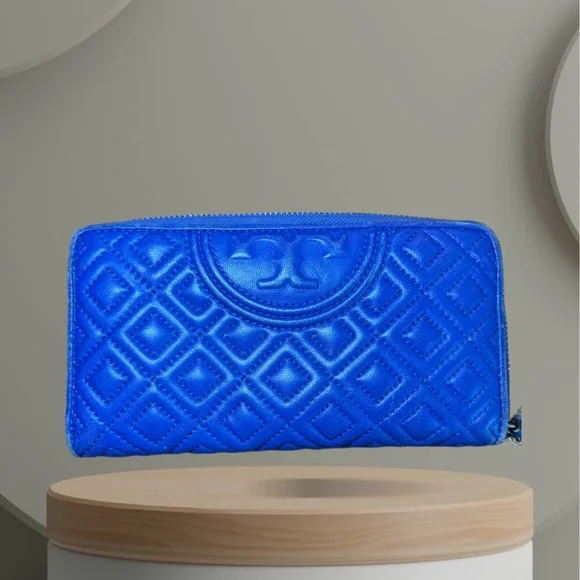 Tory Burch Fleming Soft Zip Continental Wallet in Blue