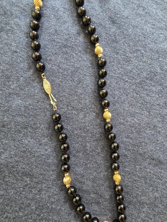 14k Gold and Black Onyx Beaded Necklace - Elegant Women's Jewelry