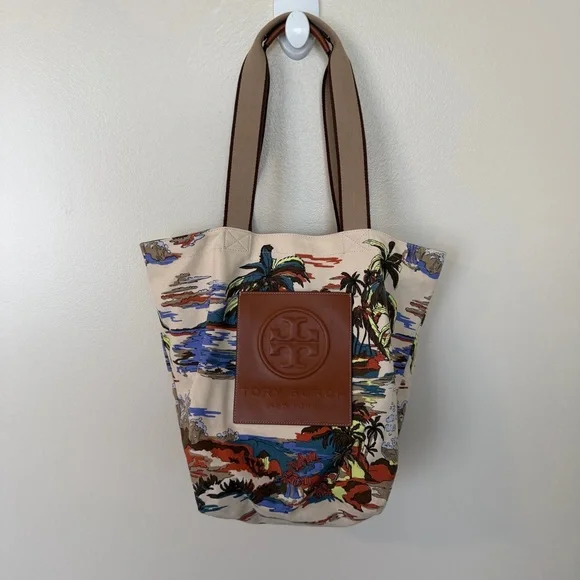 TORY BURCH Gracie Printed Canvas Tote in Postcard from Hawaii