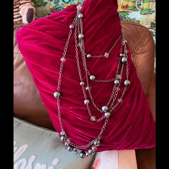 Beaded necklace