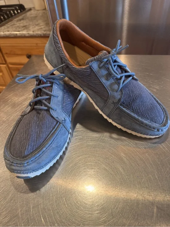 Twisted X Men's Blue Canvas Lace-Up Moc. Zero Gravity.