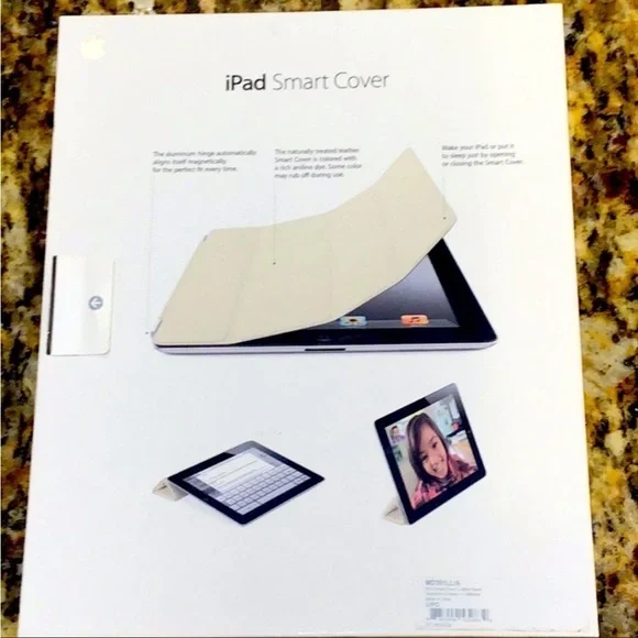 ❤️Apple - Tan Leather iPad Smart Cover - OS