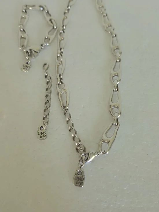 UNO de 50 Silver Tone Link Necklace and Bracelet Set - Silver
