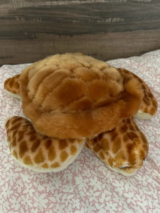 Plush Sea Turtle Pet Toy - Brown