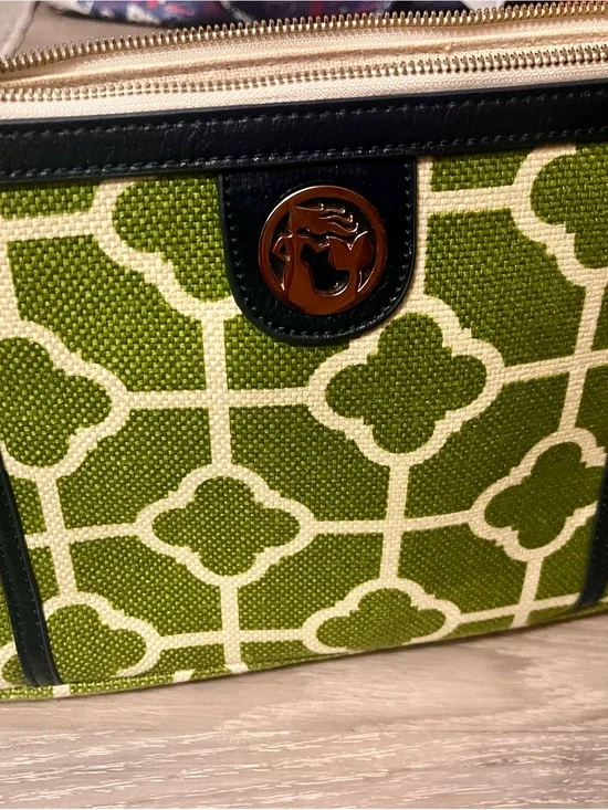 Spartina 449 Green and Cream Patterned  Purse