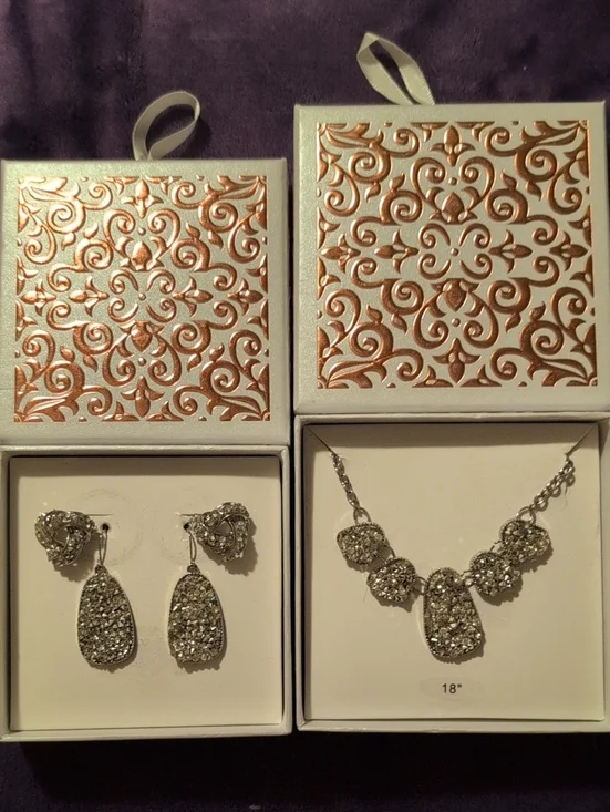 Silver Rhinestone Bib Necklace NWT & 2 Matching Earring Sets NWT & NWOT Lot