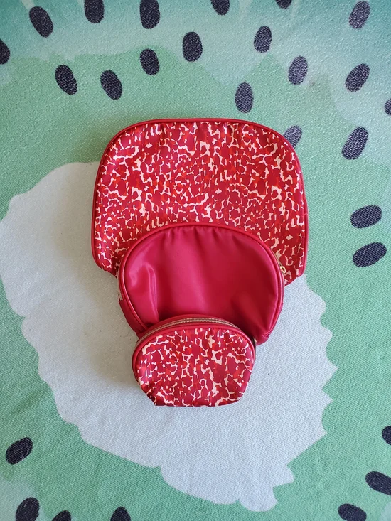 Adrienne Vittadini Red Makeup Pouches - Set Of 3