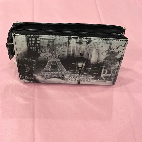 WALT DISNEY MICKEY & MINI MOUSE Makeup bag.