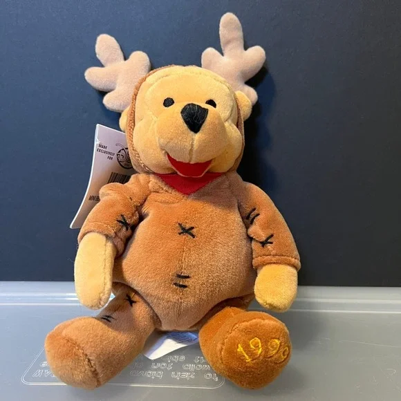 Disney‎ Store Reindeer Pooh Mini Bean Bag Plush 1999 Exclusive Winnie the Pooh