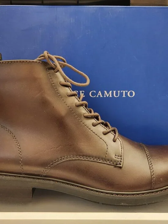 Vince Camuto 