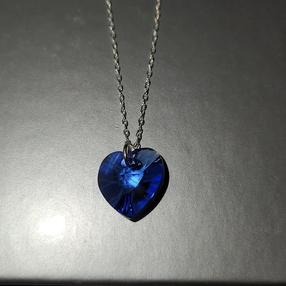 Macy's Crystal Heart Crystal 18