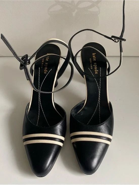 kate spade Black Leather Pointed-Toe Ankle-Strap Pumps with Cream Stripes 7 1/2