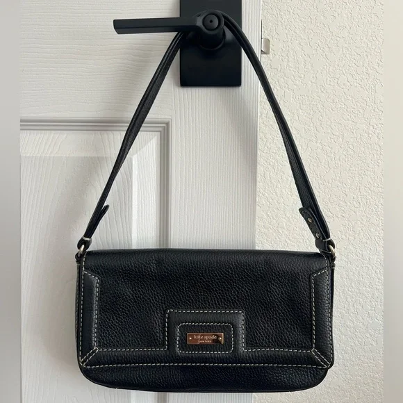 Kate Spade Black Leather Shoulder Bag with Contrast Stitching