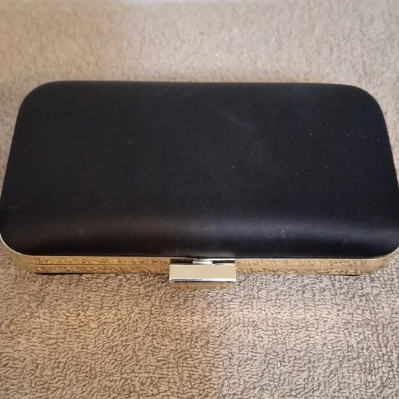 Giorgio Armani Parfums Case